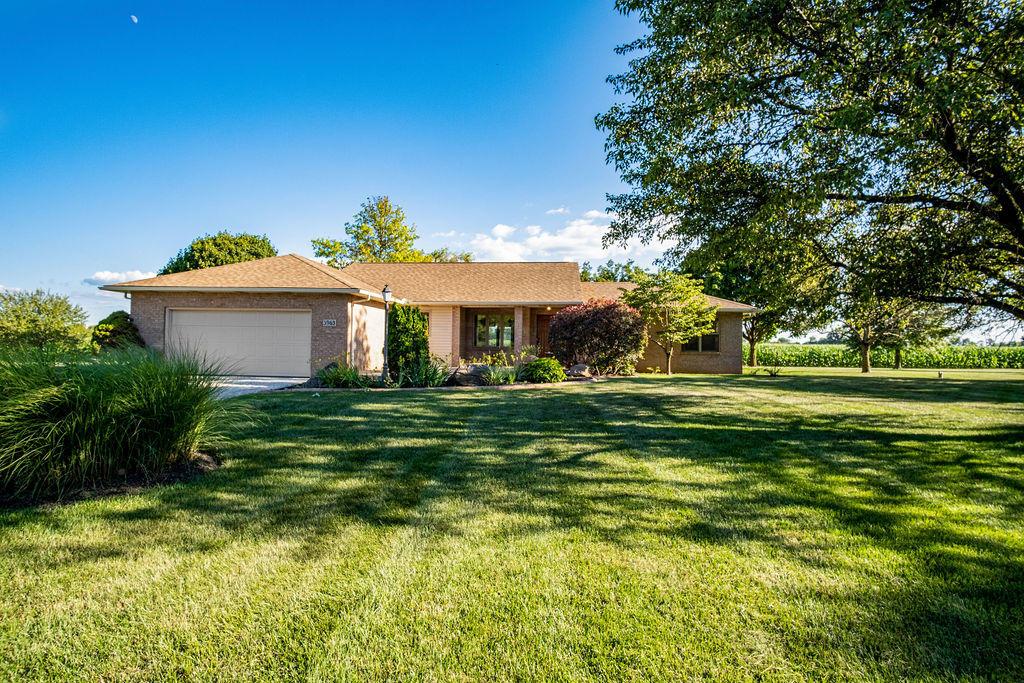 3963 London-Lancaster Road Groveport, OH 43125 - Photo 1 of 33
