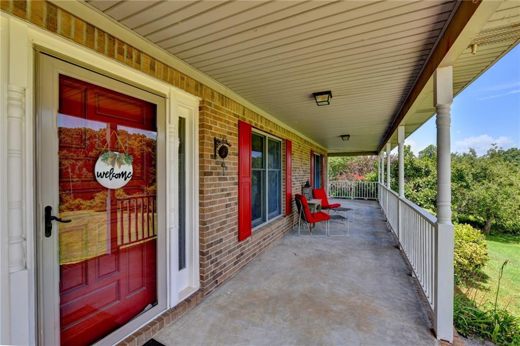 4525 Bold Springs Road Commerce, GA 30530 - Photo 4 of 59 Gallery Image 4