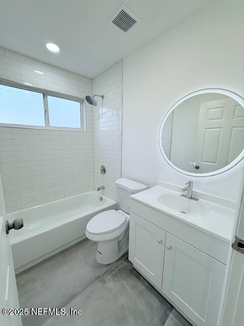 2160 Rothbury Drive Jacksonville, FL 32221 - Photo 19 of 31 a bathroom with a sink a toilet and bathtub