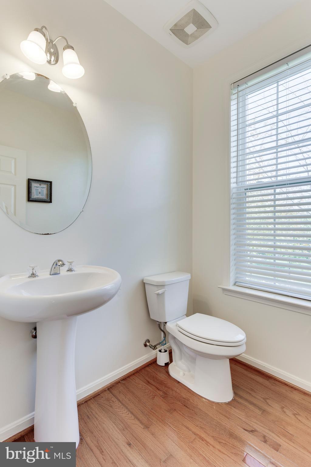 10010 Wellington Road Manassas, VA 20110 - Photo 21 of 27