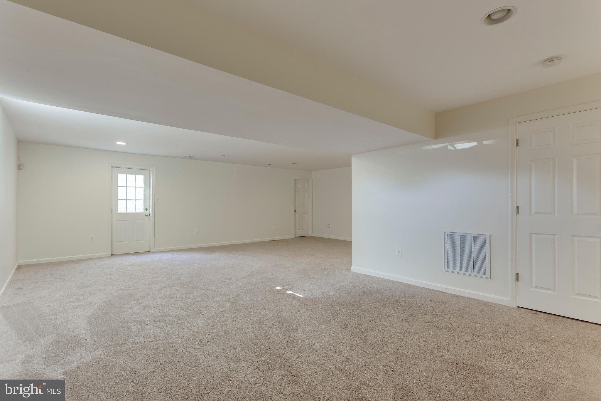 10010 Wellington Road Manassas, VA 20110 - Photo 27 of 27