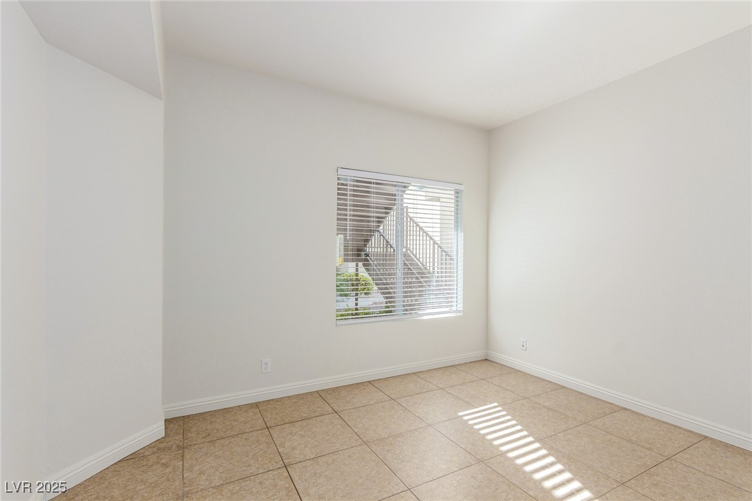 4820 Black Bear Road, Unit 104 Las Vegas, NV 89149 - Photo 18 of 41