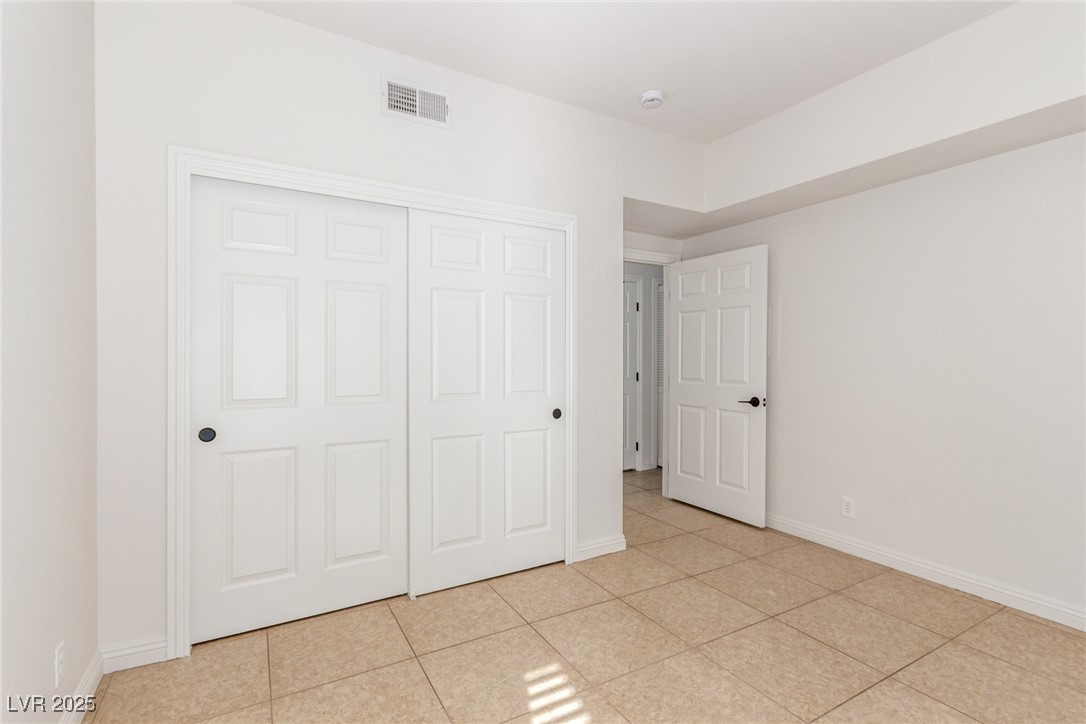 4820 Black Bear Road, Unit 104 Las Vegas, NV 89149 - Photo 19 of 41