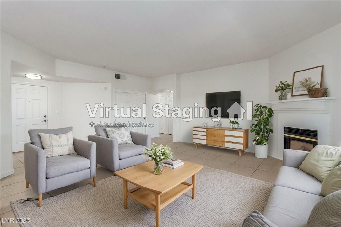 4820 Black Bear Road, Unit 104 Las Vegas, NV 89149 - Photo 4 of 41