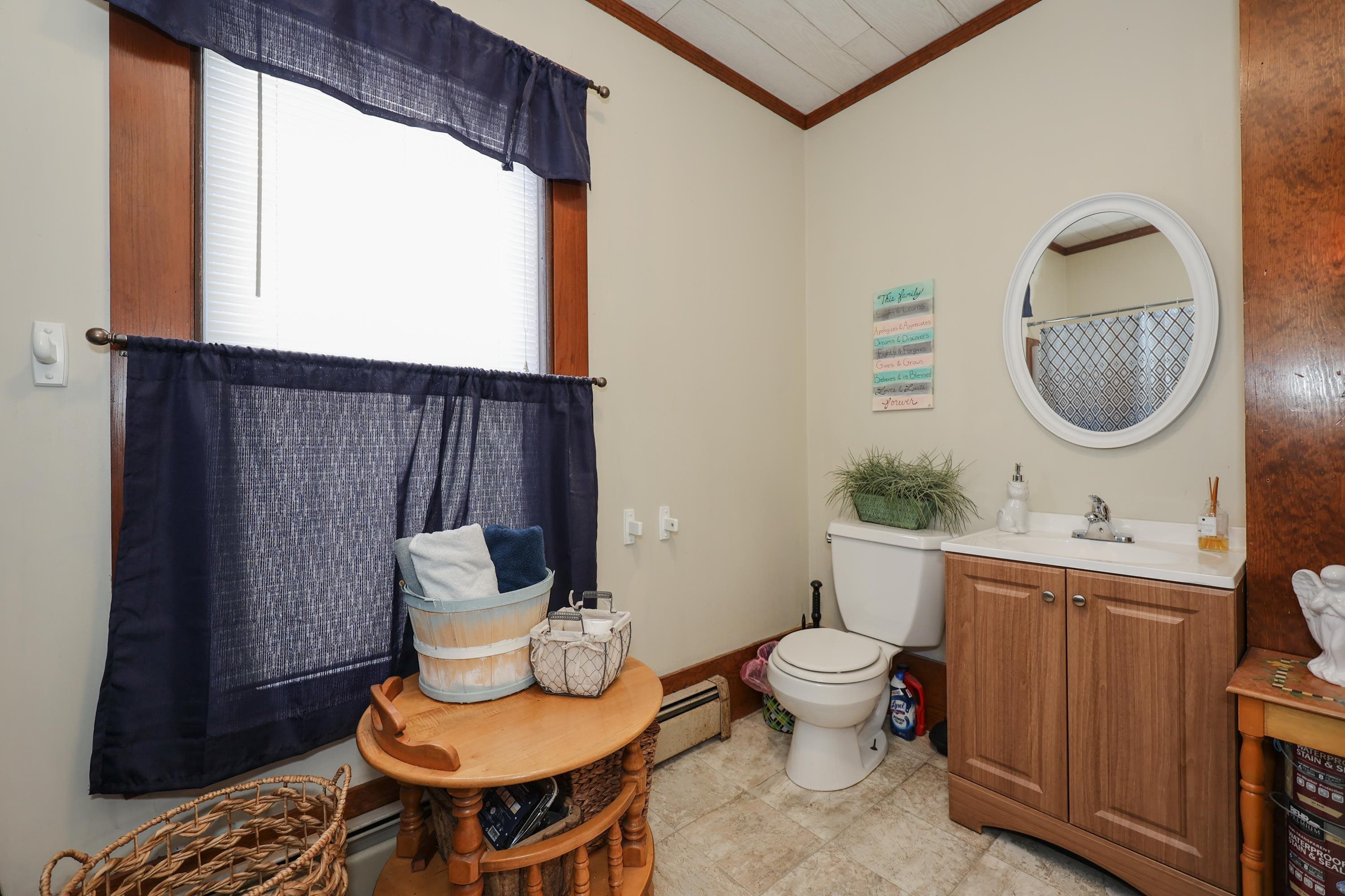 476 Maple Street Manchester, NH 03104 - Photo 15 of 34 Gallery Image 15