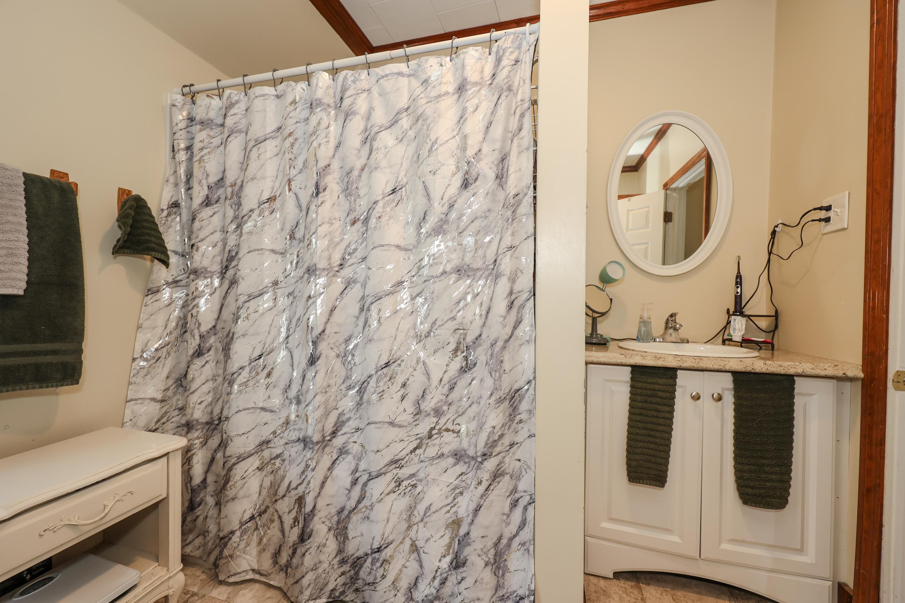 476 Maple Street Manchester, NH 03104 - Photo 22 of 34 Gallery Image 22