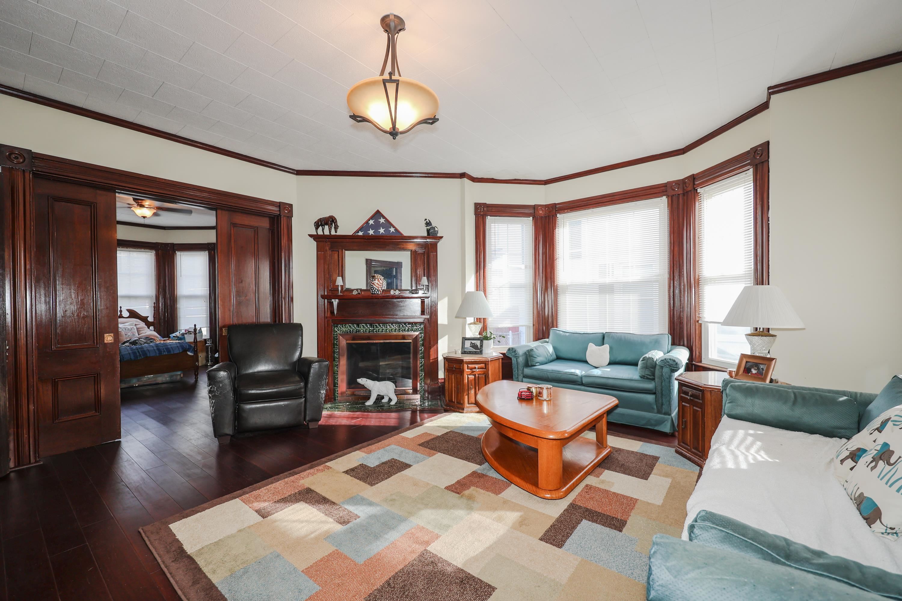 476 Maple Street Manchester, NH 03104 - Photo 5 of 34 Gallery Image 5