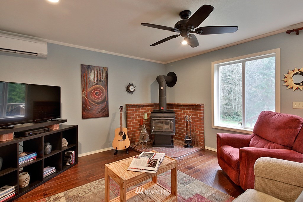4027 Junco Road Greenbank, WA 98253 - Photo 11 of 25 Gallery Image 11