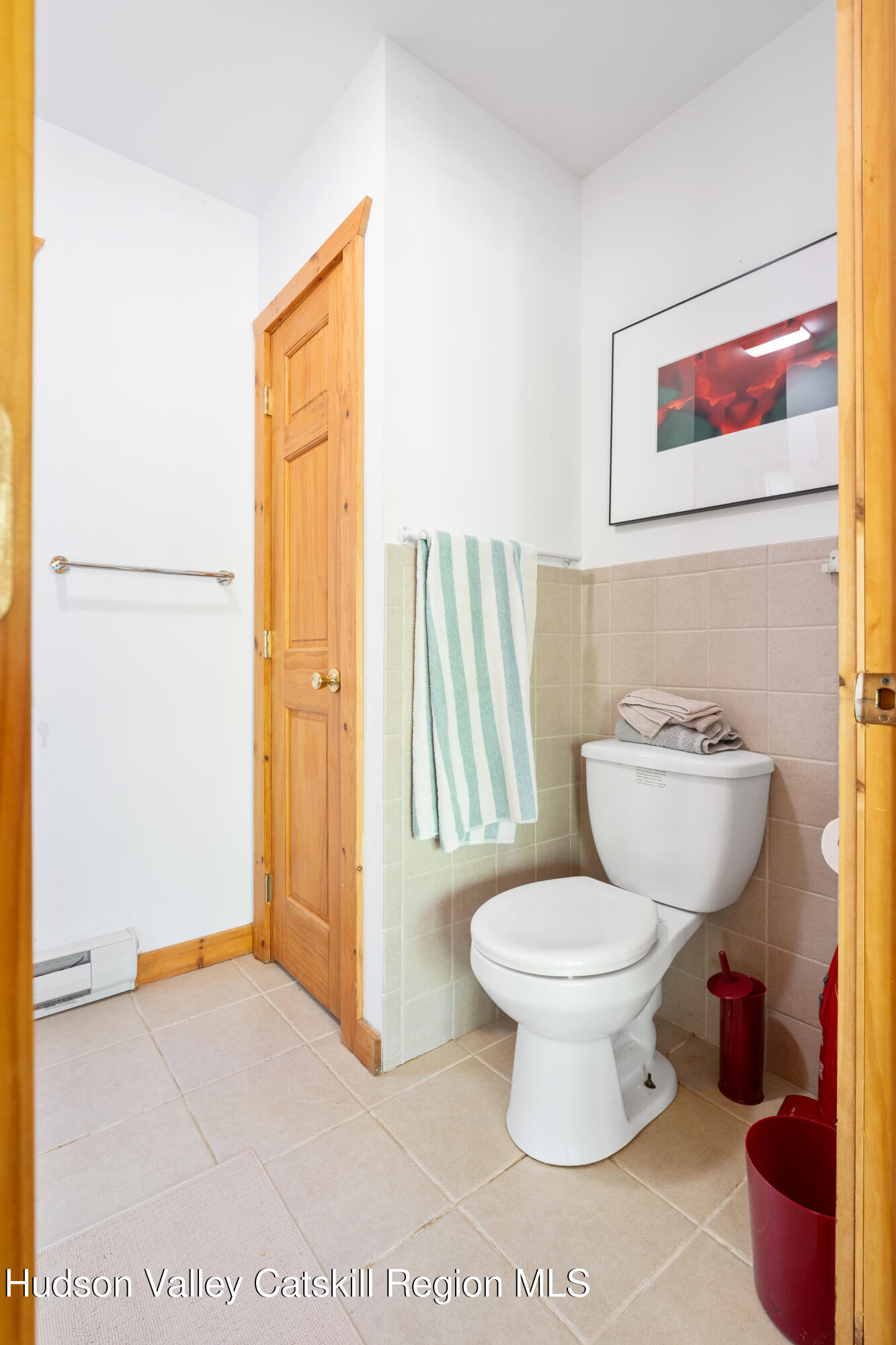 537 Mossy Hill Road Catskill, NY 12414 - Photo 68 of 105 Guest House Bathroom