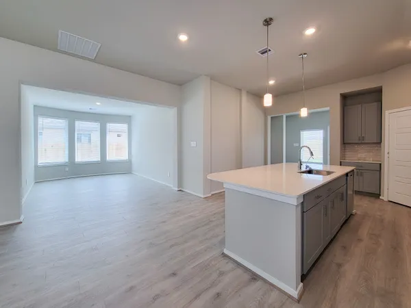 $2,000 | 17415 Butterfly Orchid, Waller, TX 77484