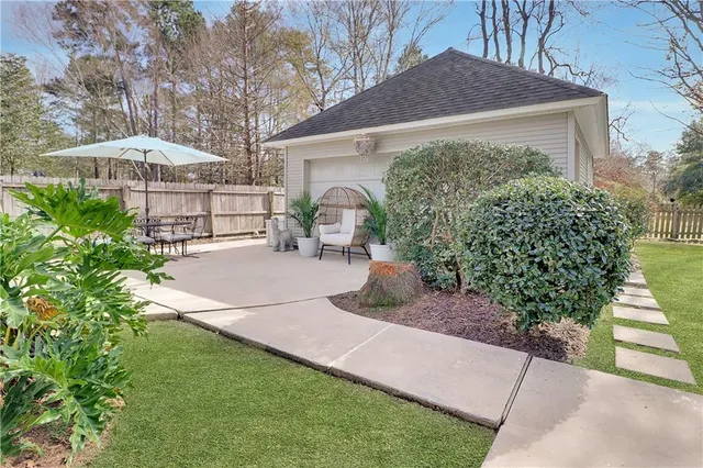 $450,000 | 610 Sweet Bay Drive, Mandeville, LA 70448