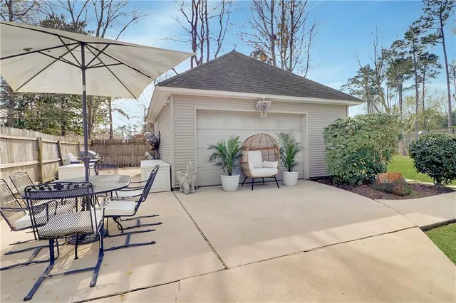 $450,000 | 610 Sweet Bay Drive, Mandeville, LA 70448
