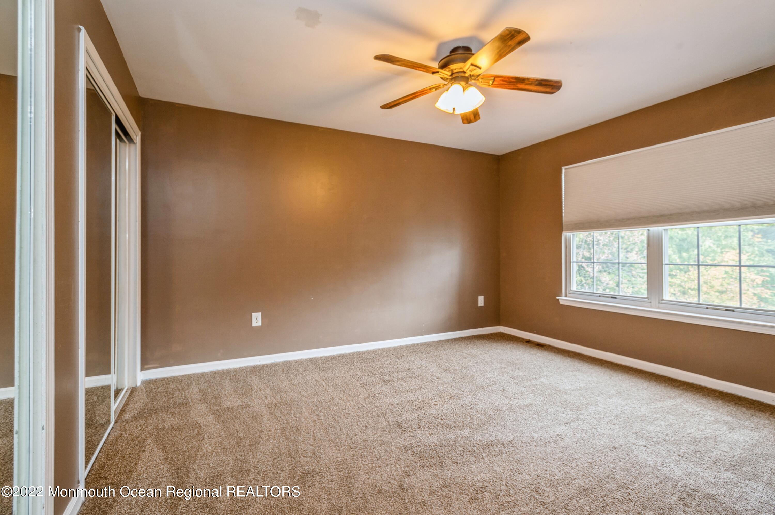 48 Alpine Road Holmdel, NJ 07733 - Photo 18 of 20 16_46AlpineCt_154_3rdBedroom_HiRes