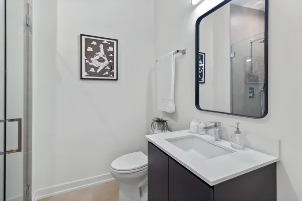 $2,240 | 4513 North Clark Street, Unit 508, Chicago, IL 60640