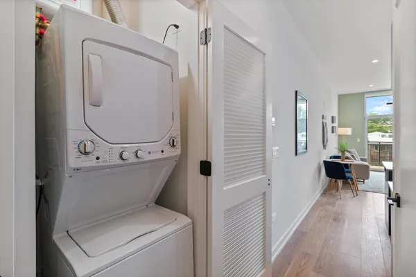 $2,240 | 4513 North Clark Street, Unit 508, Chicago, IL 60640