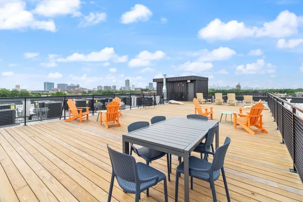 $2,240 | 4513 North Clark Street, Unit 508, Chicago, IL 60640