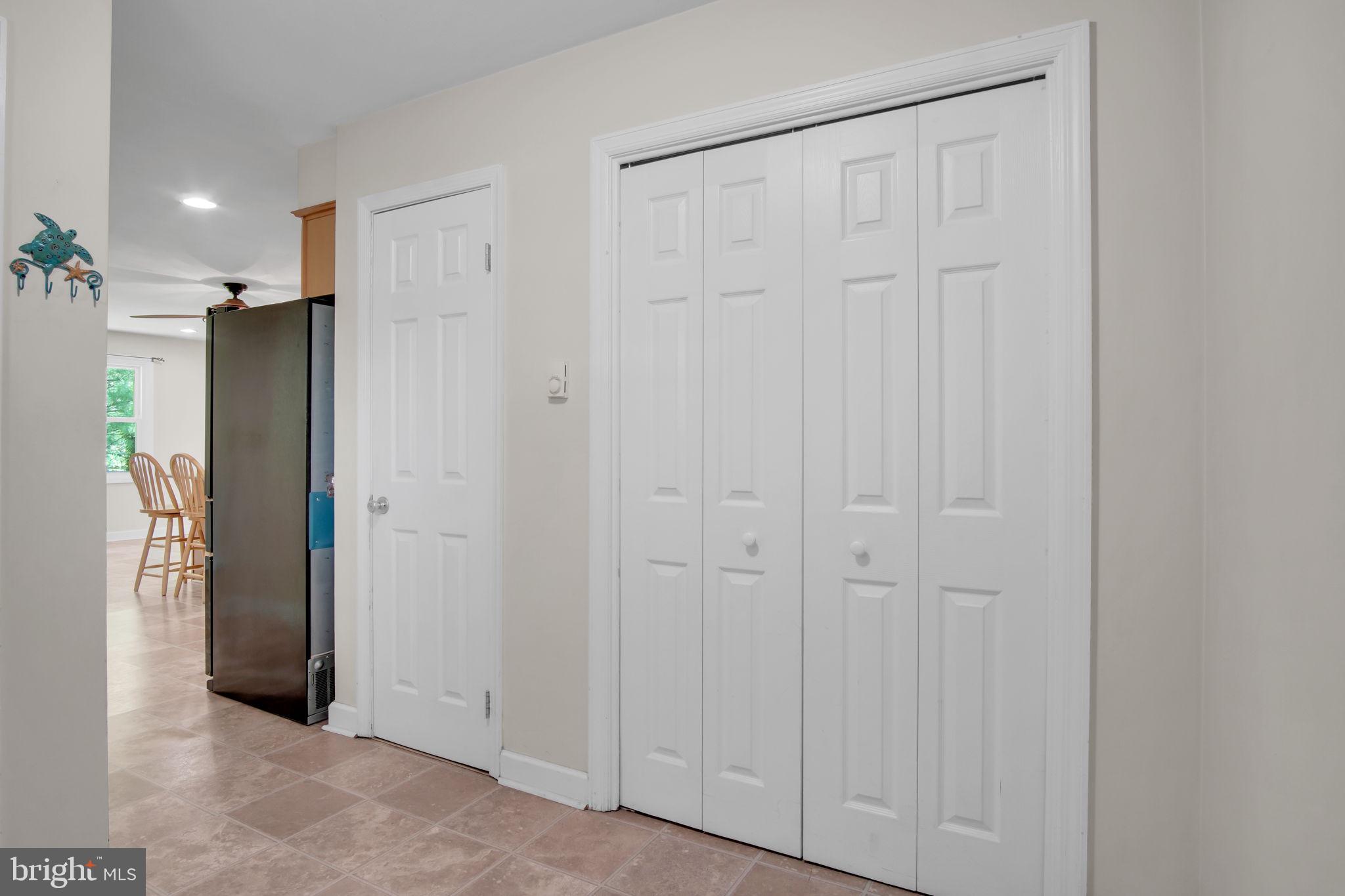 118 Sand Road Hershey, PA 17033 - Photo 11 of 48