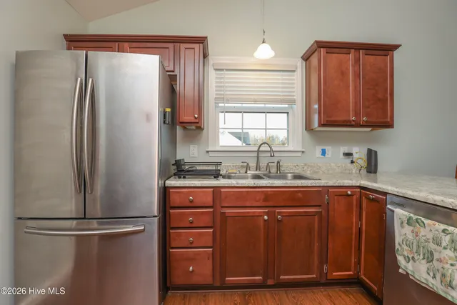 $269,900 | 104 Buckskin Drive, Pollocksville, NC 28573