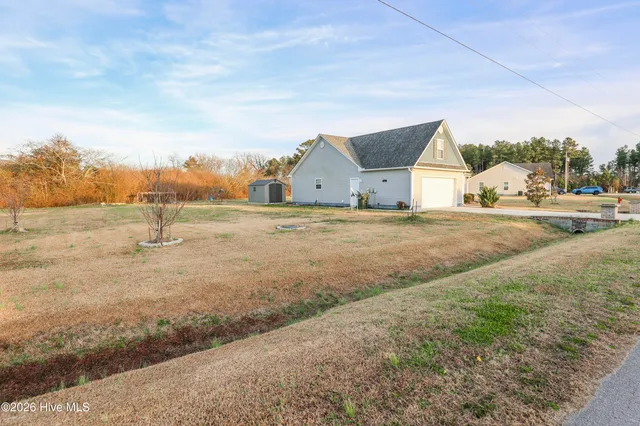 $269,900 | 104 Buckskin Drive, Pollocksville, NC 28573