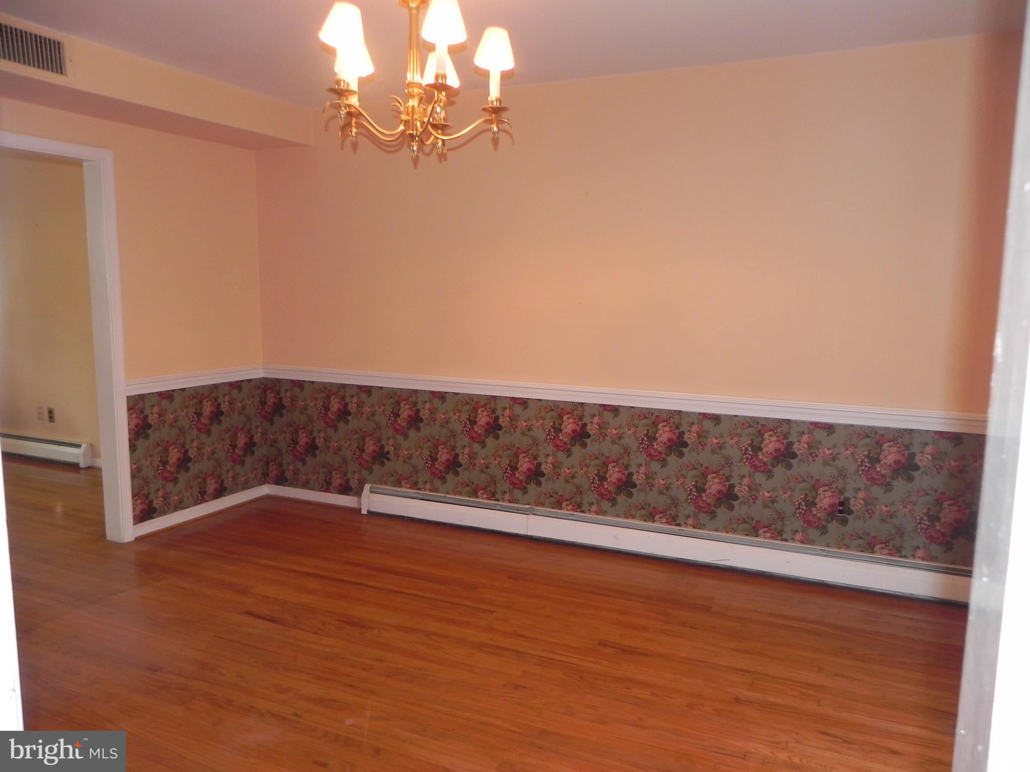 31 West Clearfield Road Havertown, PA 19083 - Photo 7 of 22