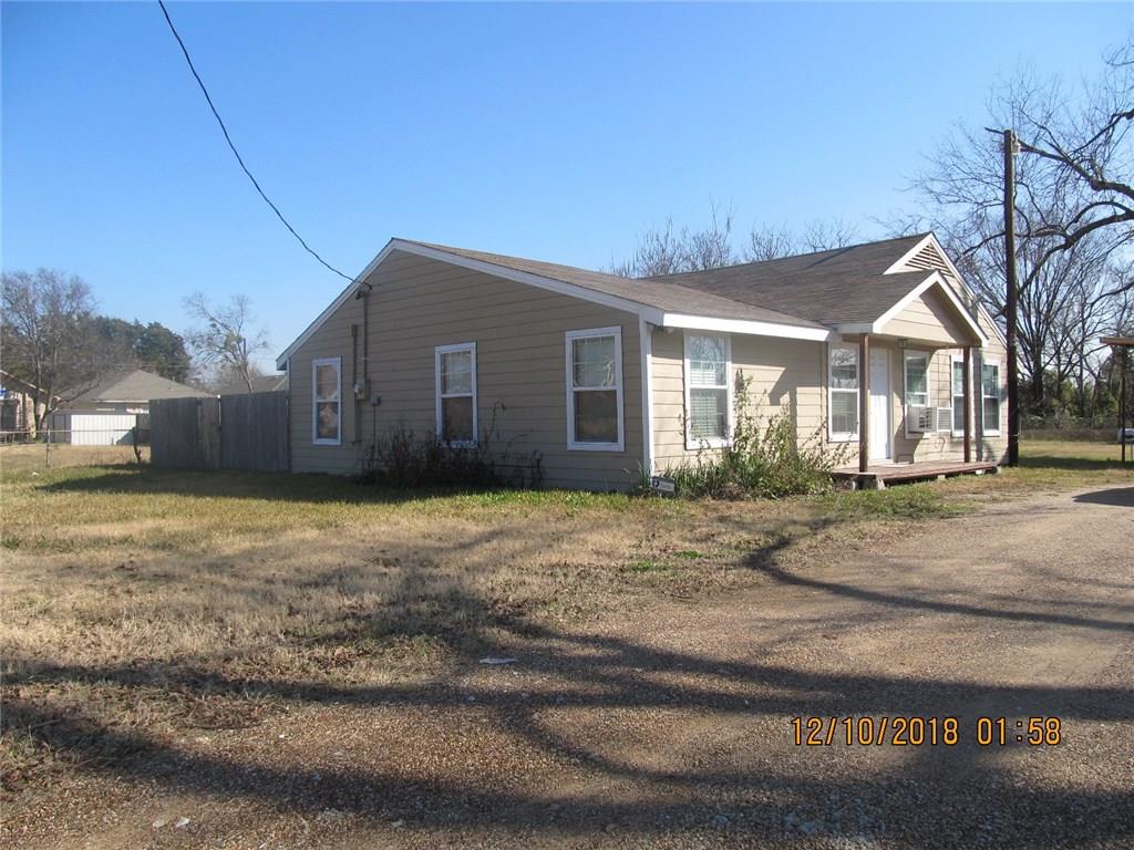 1730 South Beltline Road Dallas, TX 75253 - Photo 1 of 1 a house view with a outdoor space