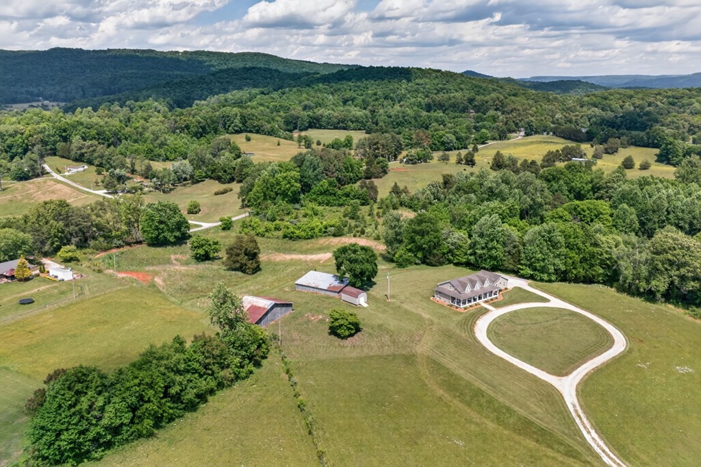 1444 Cherry Creek Road Sparta, TN 38583 - Photo 18 of 43