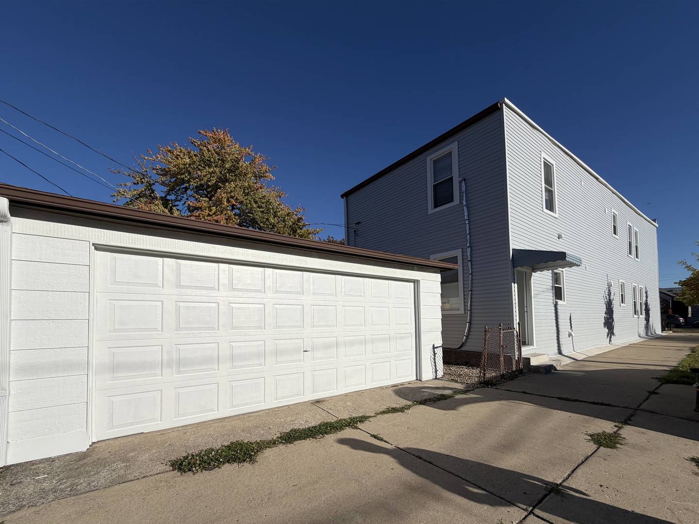 2982 South Lyman Street Chicago, IL 60608 - Photo 3 of 30