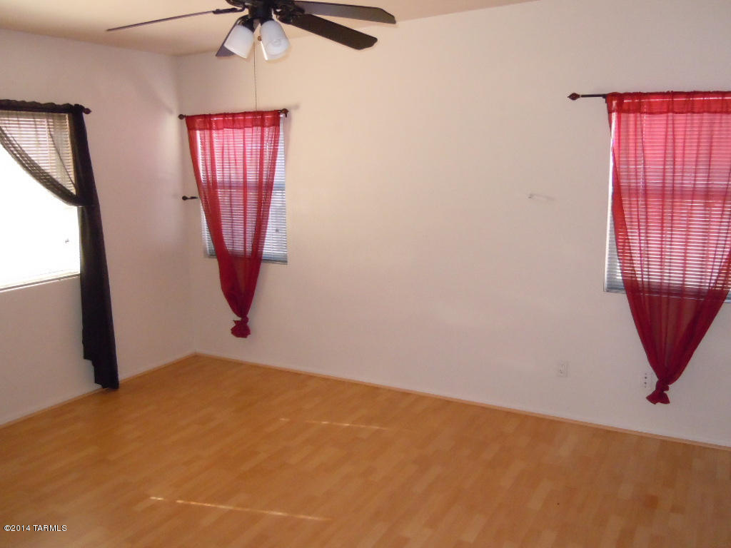 5570 South Stockwell Road Tucson, AZ 85746 - Photo 6 of 18 Gallery Image 6