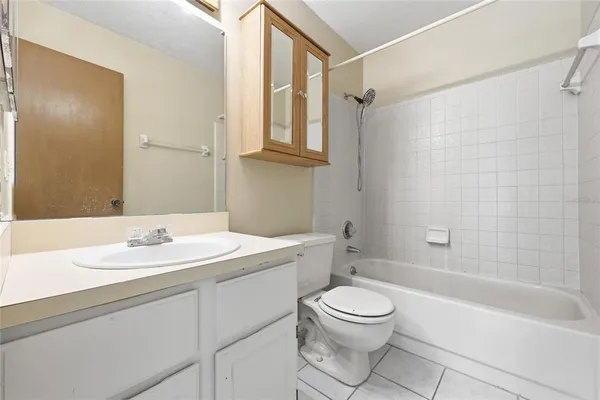 $179,900 | 822 Southwest 56th Terrace, Gainesville, FL 32607