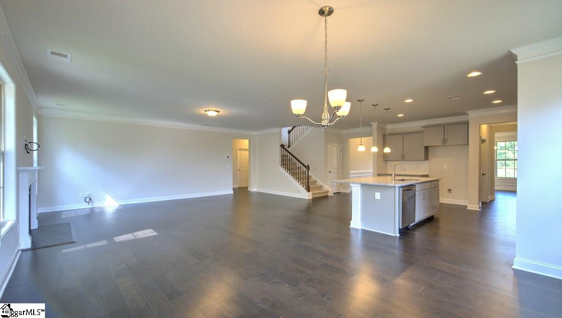 209 Raleighwood Lane Simpsonville, SC 29681 - Photo 11 of 36 Gallery Image 11