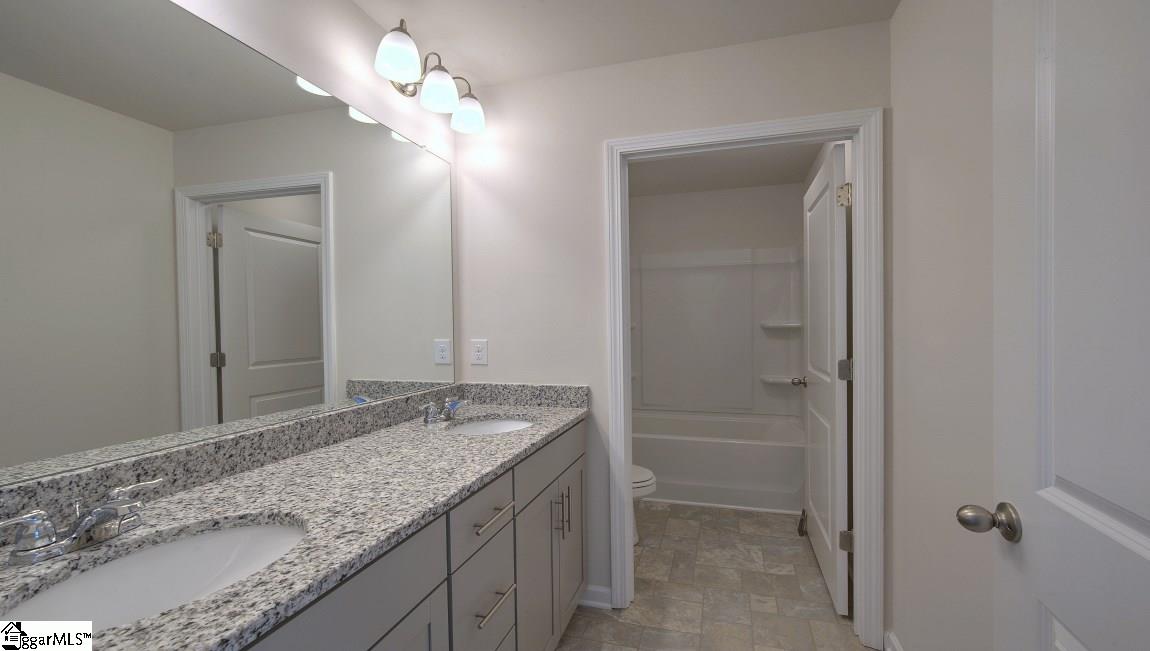 209 Raleighwood Lane Simpsonville, SC 29681 - Photo 21 of 36 Gallery Image 21