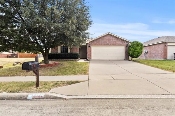 $345,000 | 4140 Silverwood Trail, Fort Worth, TX 76244