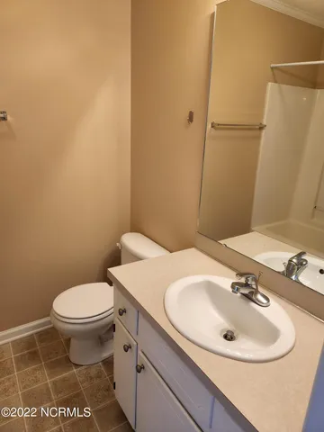 $1,500 | 902 Spring Forest Road, Unit K8, Greenville, NC 27834