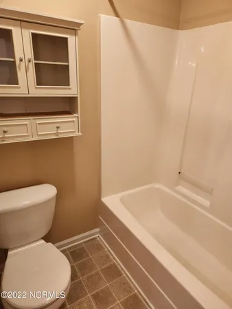 $1,500 | 902 Spring Forest Road, Unit K8, Greenville, NC 27834