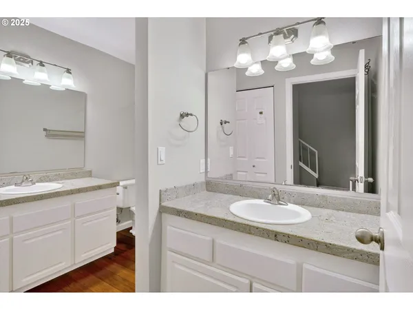 $234,900 | 10186 Southeast Talbert Street, Clackamas, OR 97015