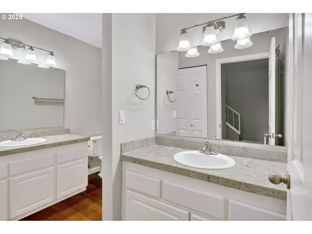 a view of washer and dryer