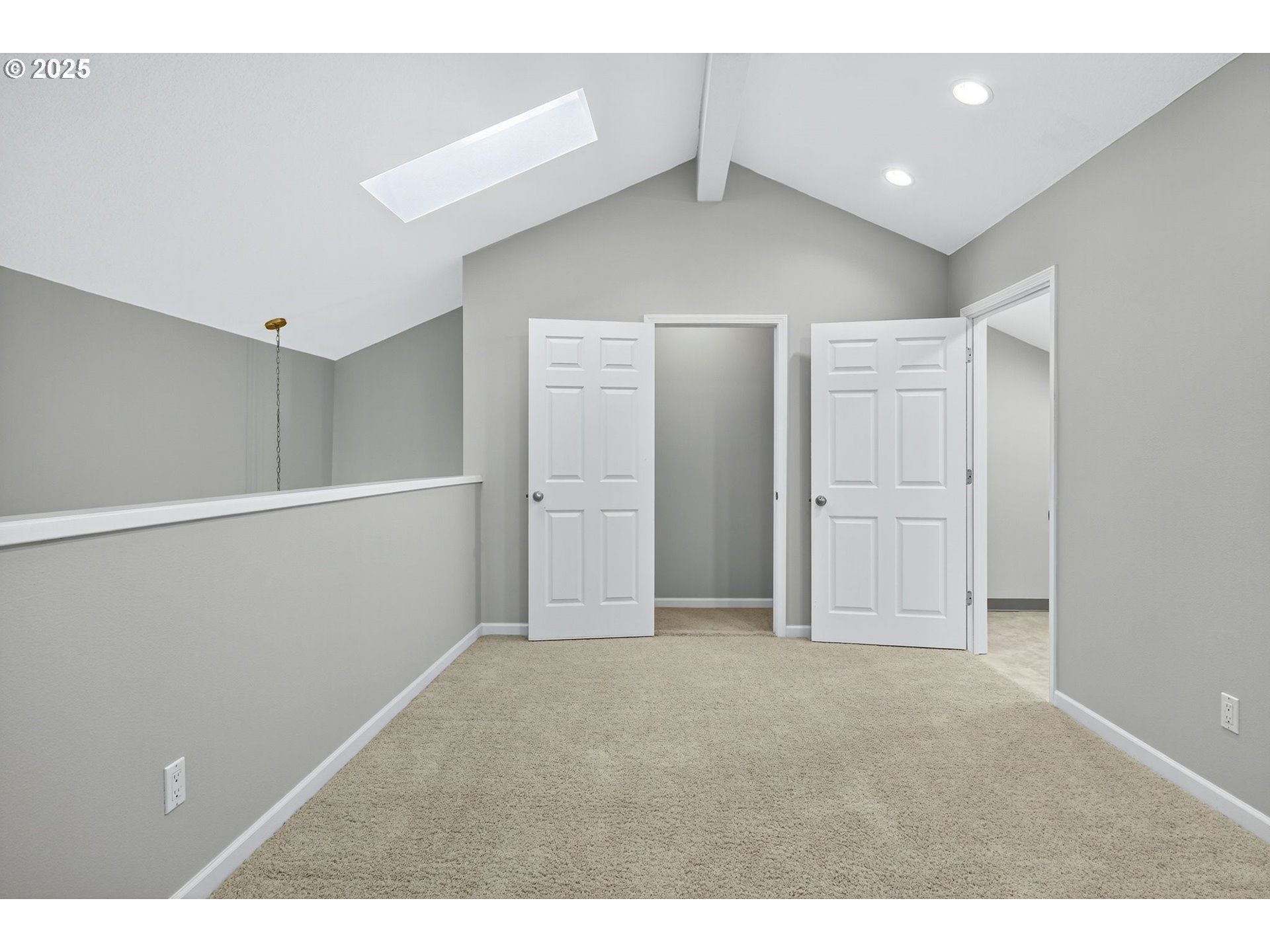 10186 Southeast Talbert Street Clackamas, OR 97015 - Photo 23 of 41