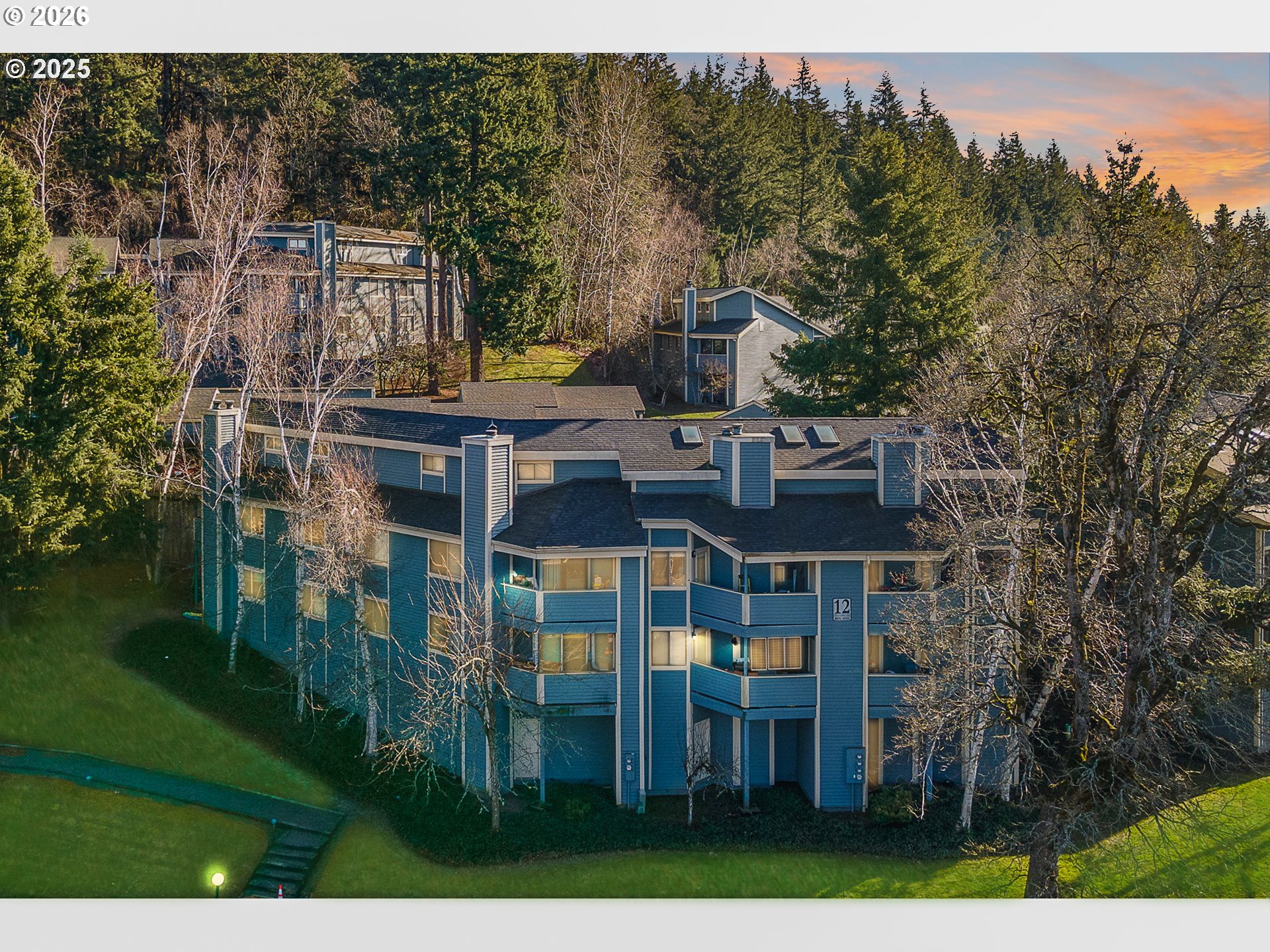 10186 Southeast Talbert Street Clackamas, OR 97015 - Photo 36 of 41