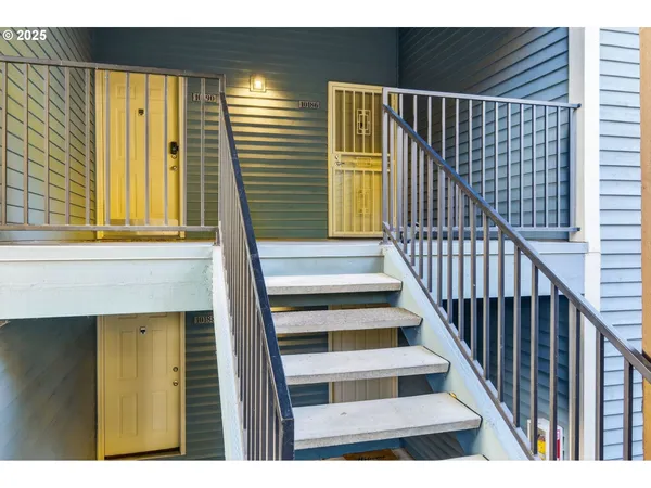 $234,900 | 10186 Southeast Talbert Street, Clackamas, OR 97015