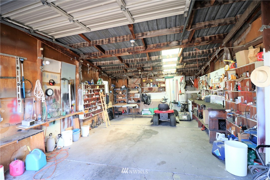 46 Woods Road Omak, WA 98841 - Photo 17 of 23