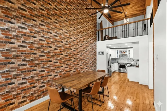 $400,000 | 1 Tupperware Drive, Unit 241, North Smithfield, RI 02896