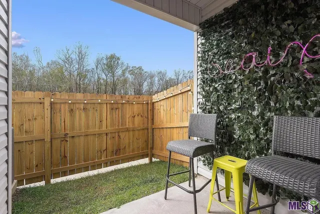 $2,800 | 7834 Pisa Drive, Baton Rouge, LA 70820