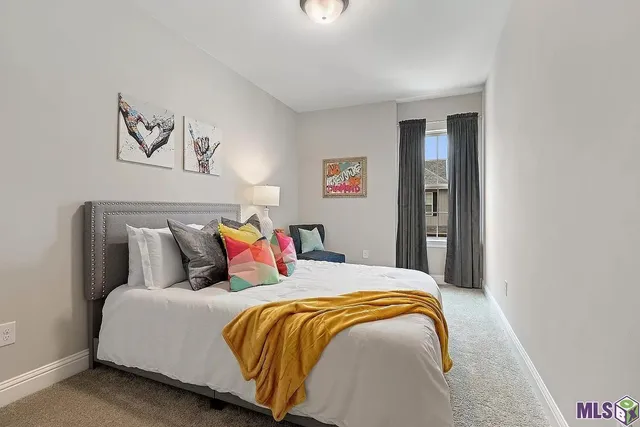 $2,800 | 7834 Pisa Drive, Baton Rouge, LA 70820