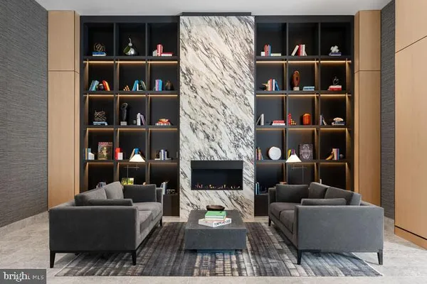 $2,209 | 210 South 12th Street, Unit 11C, Philadelphia, PA 19107