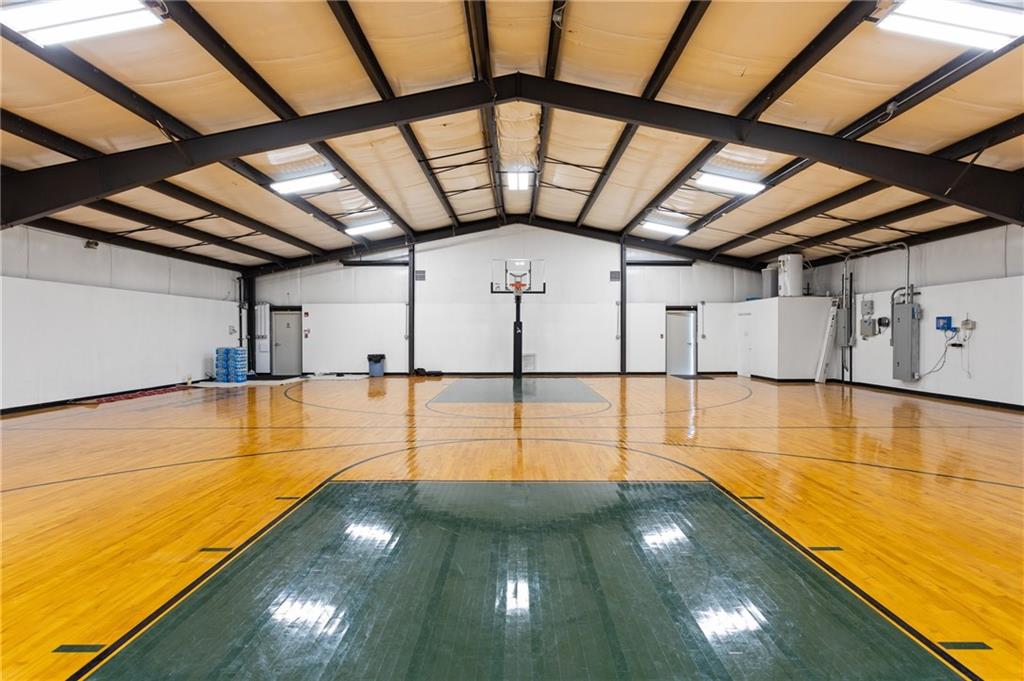 11685 Clay Center Road Carmel, IN 46032 - Photo 15 of 23 Gallery Image 15