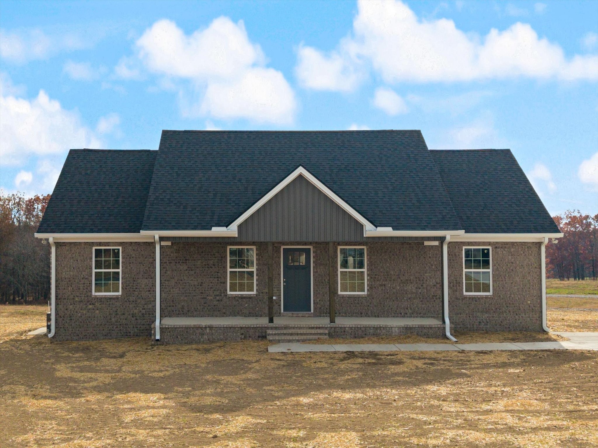 a house that has window in front of it