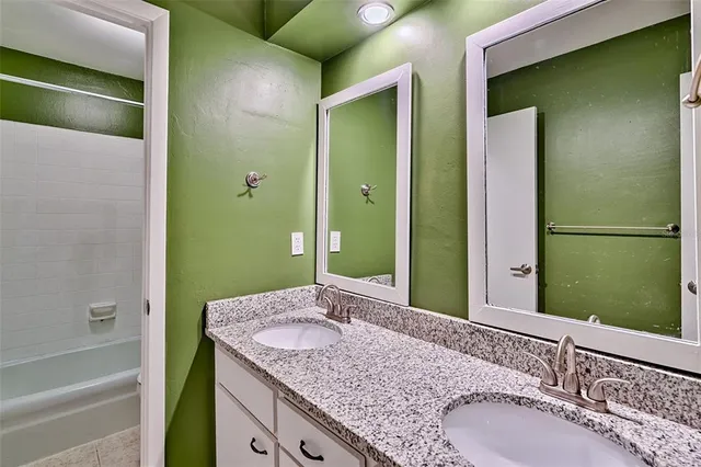 $475,000 | 1326 Northwest 51st Terrace, Gainesville, FL 32605