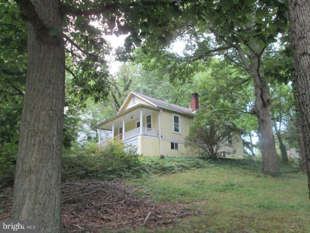 4111 Old Mill Road Alexandria, VA 22309 - Photo 3 of 30 Exterior (General)