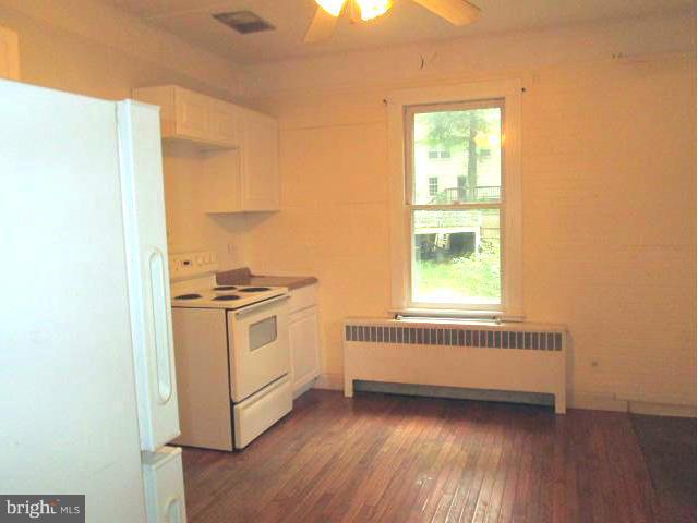 4111 Old Mill Road Alexandria, VA 22309 - Photo 7 of 30 Kitchen