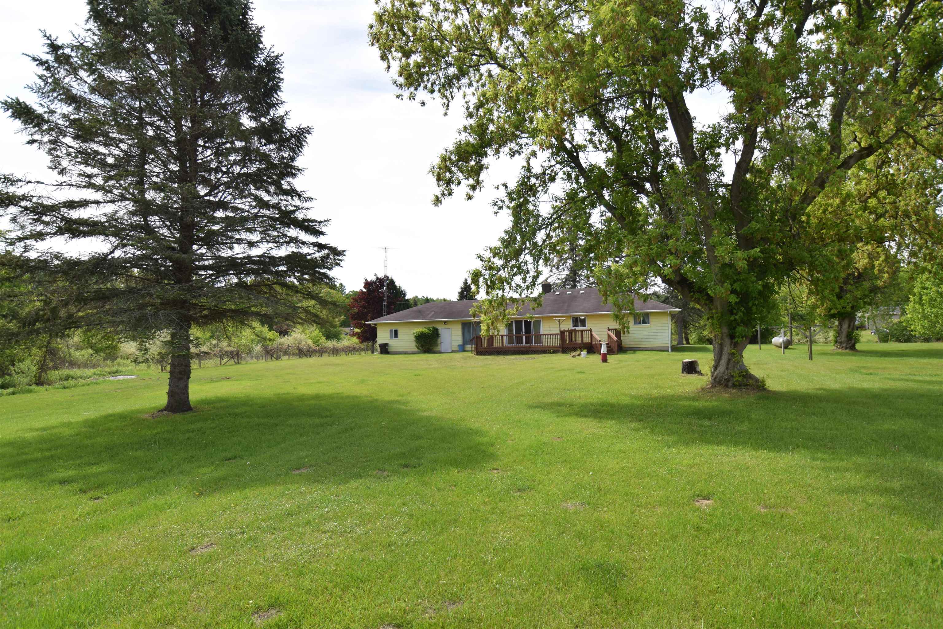 2680 West Erickson Road Rhodes, MI 48652 - Photo 37 of 40